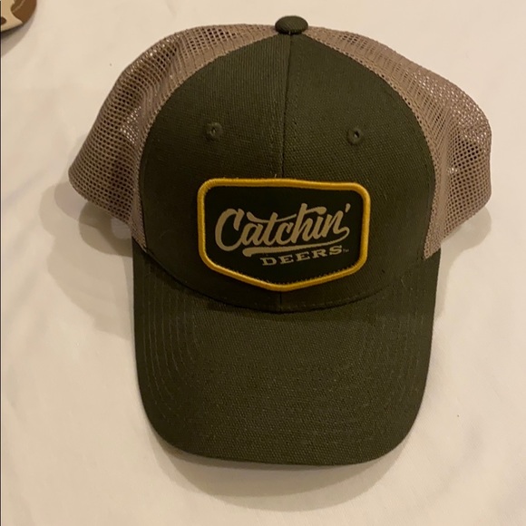 Men Catching Dears Lot of 4 Hats - Picture 2 of 9